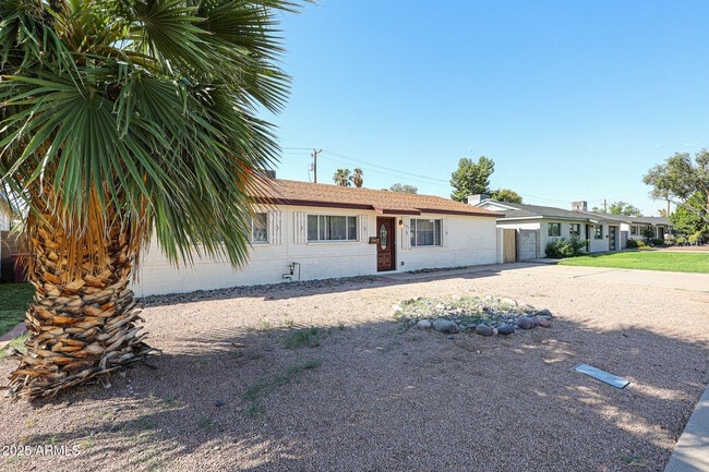 property at 7501 E Pierce St