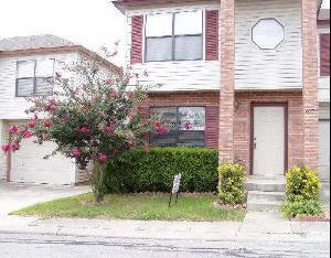 8939 Kenton Briar in San Antonio, TX - Building Photo