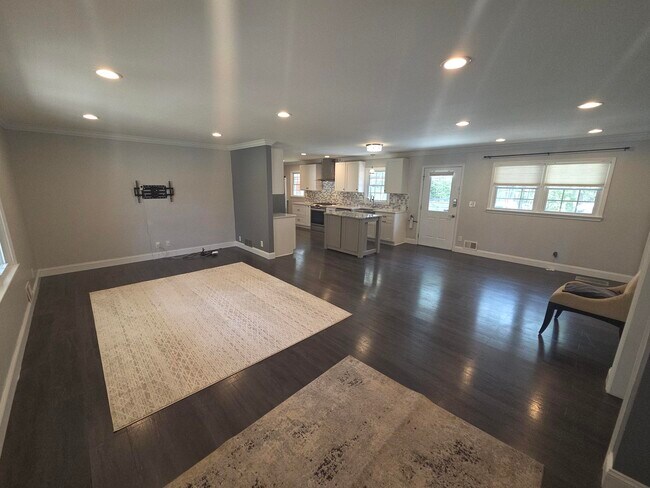 4064 Cedar Knoll Dr in Tucker, GA - Building Photo - Building Photo