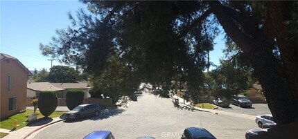 1113 Turquoise St in Hemet, CA - Foto de edificio - Building Photo