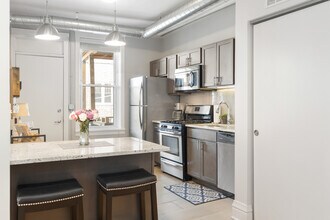846 W Sheridan Rd in Chicago, IL - Building Photo - Building Photo