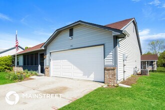 176 Lullaby Ct in Greenfield, IN - Building Photo - Building Photo