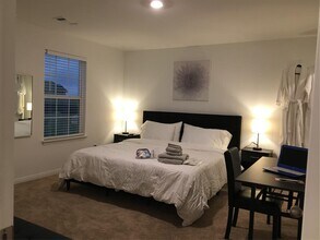 17808 Speculator Ln in Elgin, TX - Building Photo - Building Photo