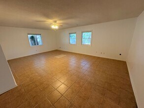 44 Oakview Rd in Hilton Head Island, SC - Building Photo - Building Photo