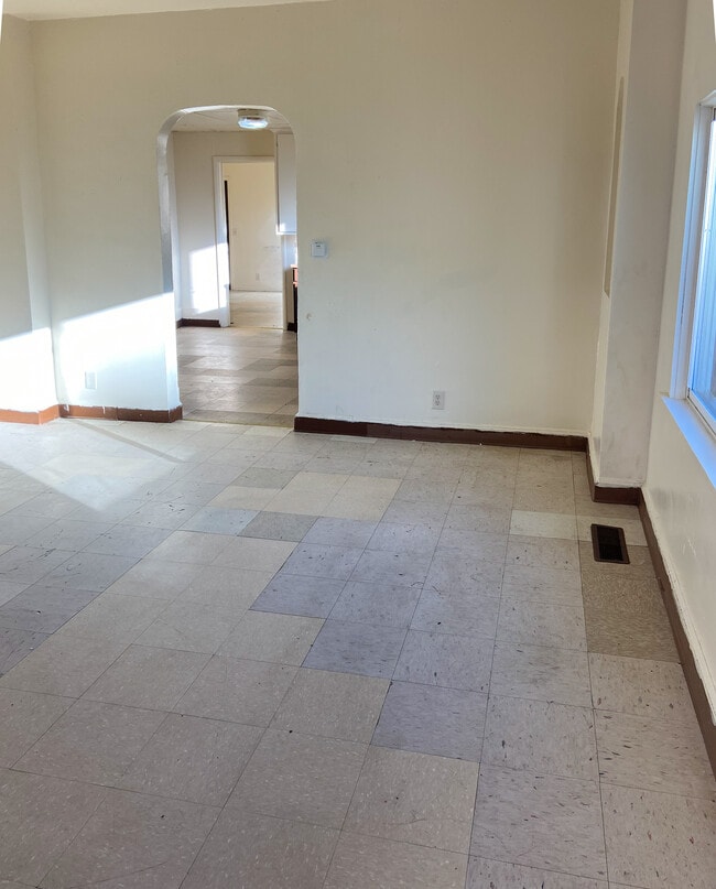 278 Avenue A, Unit DOWN in Rochester, NY - Building Photo - Building Photo