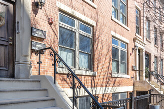 14 Mercer St in Jersey City, NJ - Building Photo - Building Photo