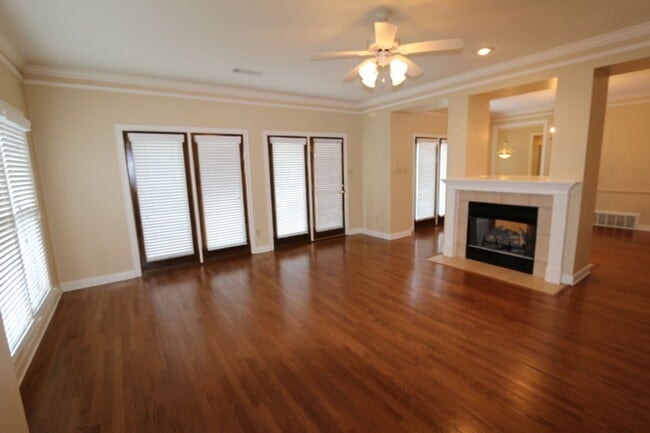 36 Forest Village Pl in Memphis, TN - Building Photo - Building Photo