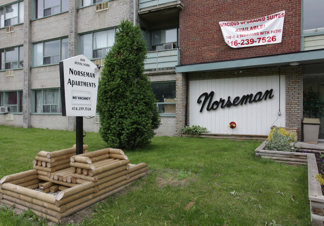 Norseman Apartments in Toronto, ON - Building Photo - Building Photo