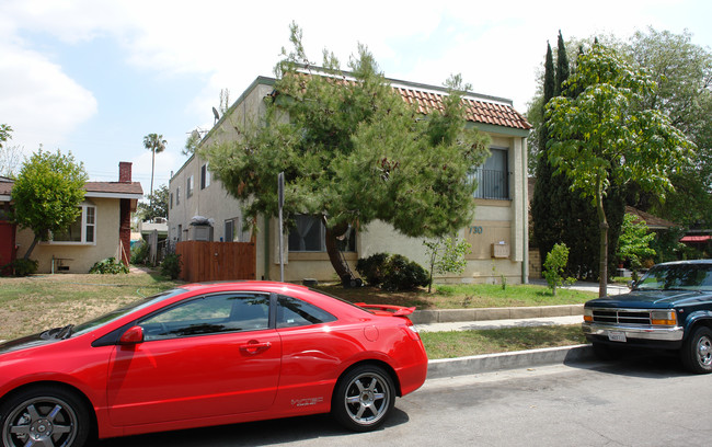 730 S Maryland Ave in Glendale, CA - Foto de edificio - Building Photo