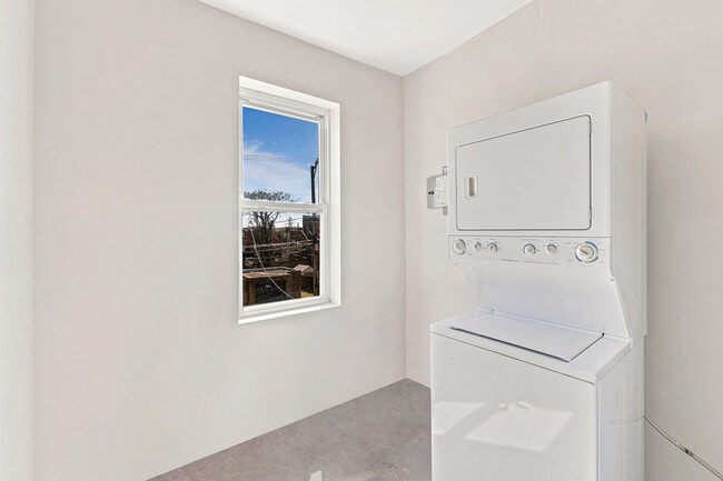 2503 W Harrison St, Unit SI ID1093318P in Chicago, IL - Building Photo - Building Photo