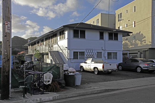 707 Wailepo St in Kailua, HI - Foto de edificio - Building Photo