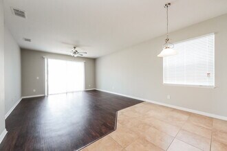 2606 Corsini Ln in Kissimmee, FL - Foto de edificio - Building Photo