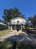 702 Eastanallee Ave in Athens, TN - Building Photo