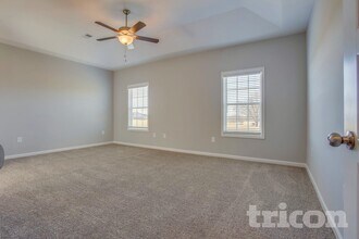 913 Stokewood Pl in Spring Hill, TN - Building Photo - Building Photo