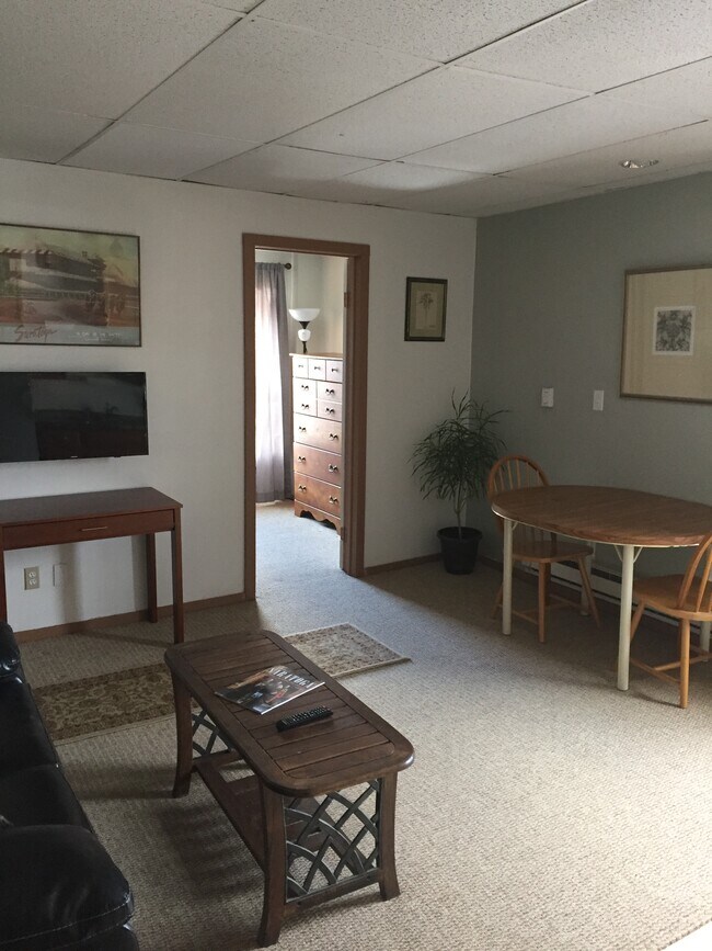 85 Milton Ave Apartments and Nearby Ballston Spa Apartments For Rent