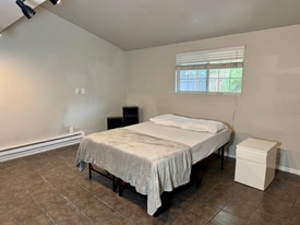 546 E Delno Dr in Millcreek, UT - Building Photo