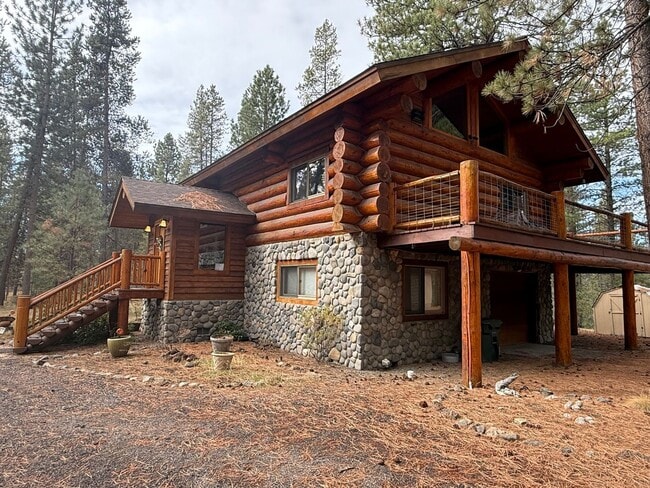 55303 Velvet Ct in Bend, OR - Building Photo - Building Photo