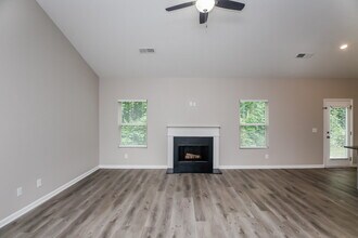 2518 Grayton Loop in Villa Rica, GA - Building Photo - Building Photo