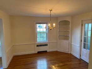 58 Wilson Ave in Watertown, MA - Foto de edificio - Building Photo