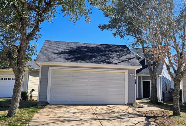 property at 7634 Chalk Hill