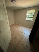 1863 Nekoma Ct, Unit A in Tallahassee, FL - Building Photo - Building Photo