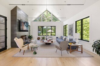 19 Osborne Ln in East Hampton, NY - Building Photo - Building Photo