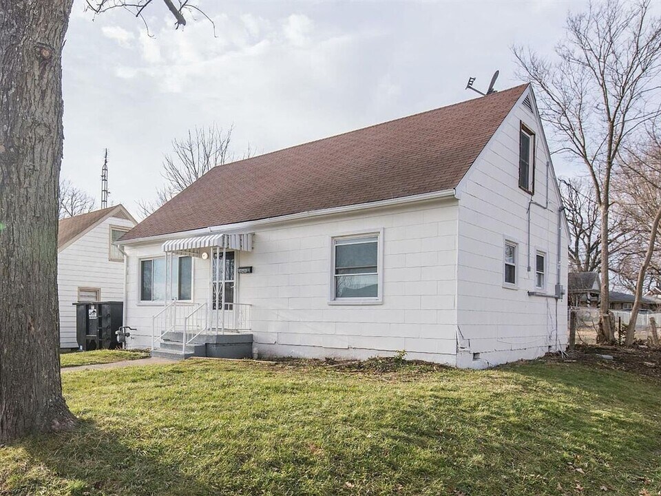 849 Carneal Rd in Lexington, KY - Building Photo