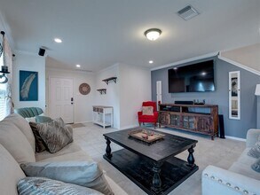 13607 Abraham Lincoln St in Manor, TX - Building Photo - Building Photo