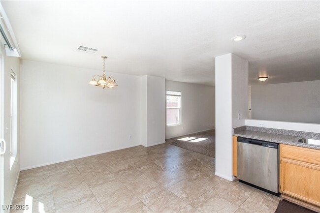 8200 Calico Wind St in Las Vegas, NV - Building Photo - Building Photo