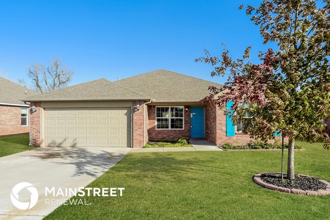 property at 2110 Bradford Ln