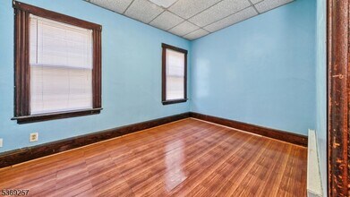 129 17th Ave in Paterson, NJ - Building Photo - Building Photo