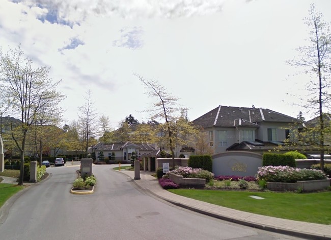 Royal Oaks in Delta, BC - Building Photo - Building Photo
