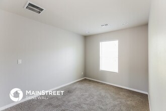 2000 N 36th St in Phoenix, AZ - Building Photo - Building Photo