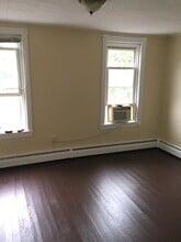221 Lawrence St in Columbia, PA - Building Photo - Building Photo