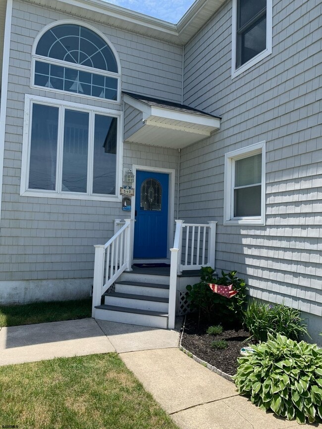 property at 540 W Shore Dr