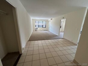 79 Prospect St in Stamford, CT - Foto de edificio - Building Photo
