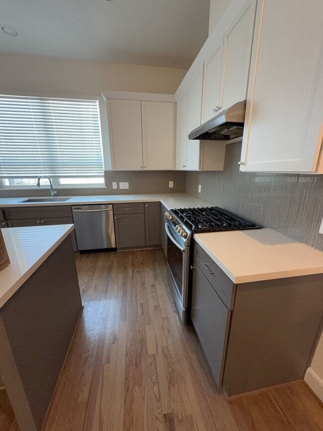 property at 2733 Eado Edge Ct