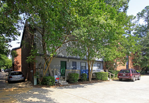 Chieftan Green in Tallahassee, FL - Building Photo