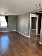 208 E Franklin St in Bloomfield, IA - Building Photo - Building Photo