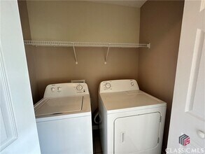 285 Tall Pine Ln in Athens, GA - Building Photo - Building Photo
