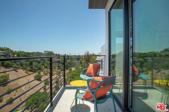 property at 3756 Brilliant Dr