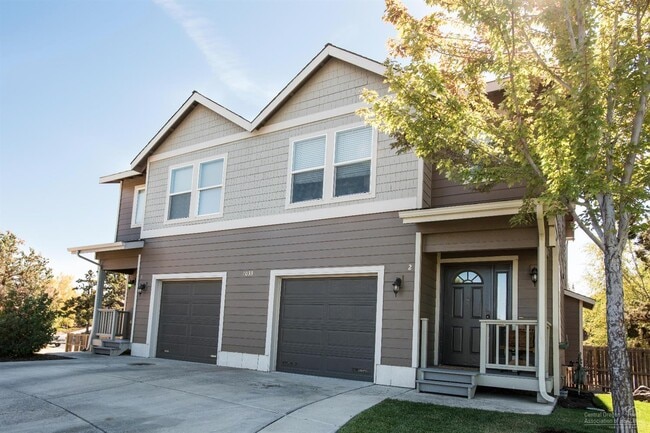 property at 1033 Northeast Kayak Loop