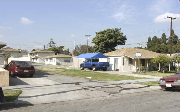 6659 Gundry Ave in Long Beach, CA - Building Photo