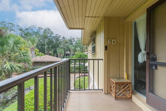 130 Jasmine Woods Ct in Deltona, FL - Foto de edificio - Building Photo