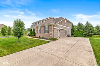 4513 Golden Eagle Ct in Zionsville, IN - Building Photo - Building Photo