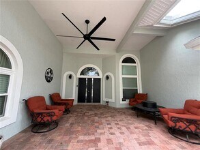 7705 Apple Tree Cir in Orlando, FL - Building Photo - Building Photo