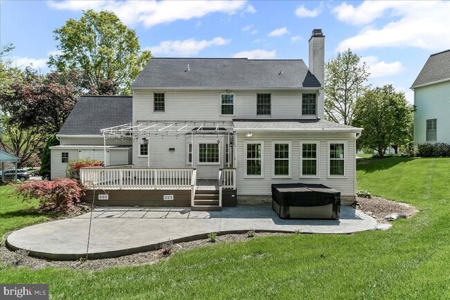 233 Chaingate Cir in Landenberg, PA - Foto de edificio - Building Photo