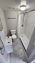 67 Jersey St-Unit -Unit 3 in Paterson, NJ - Foto de edificio - Building Photo