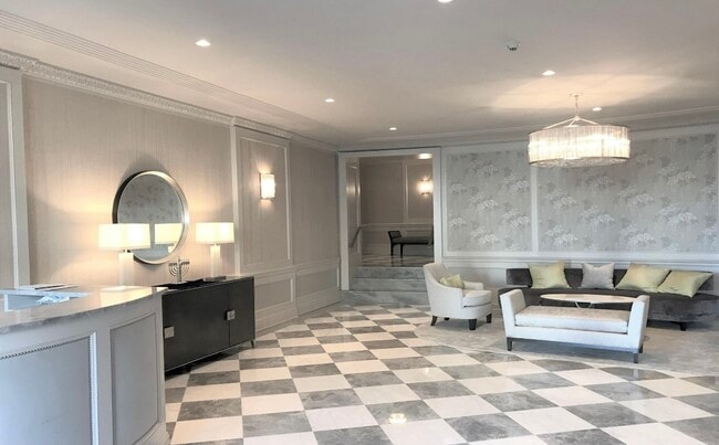 20 Church St in Greenwich, CT - Building Photo - Building Photo