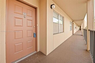 13001 SW 11th Ct, Unit 203A in Pembroke Pines, FL - Building Photo - Building Photo